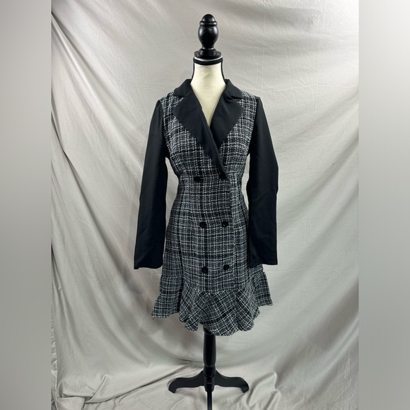 Plaid Double Breasted Ruffle Hem Dress Black - Picture 6 of 8